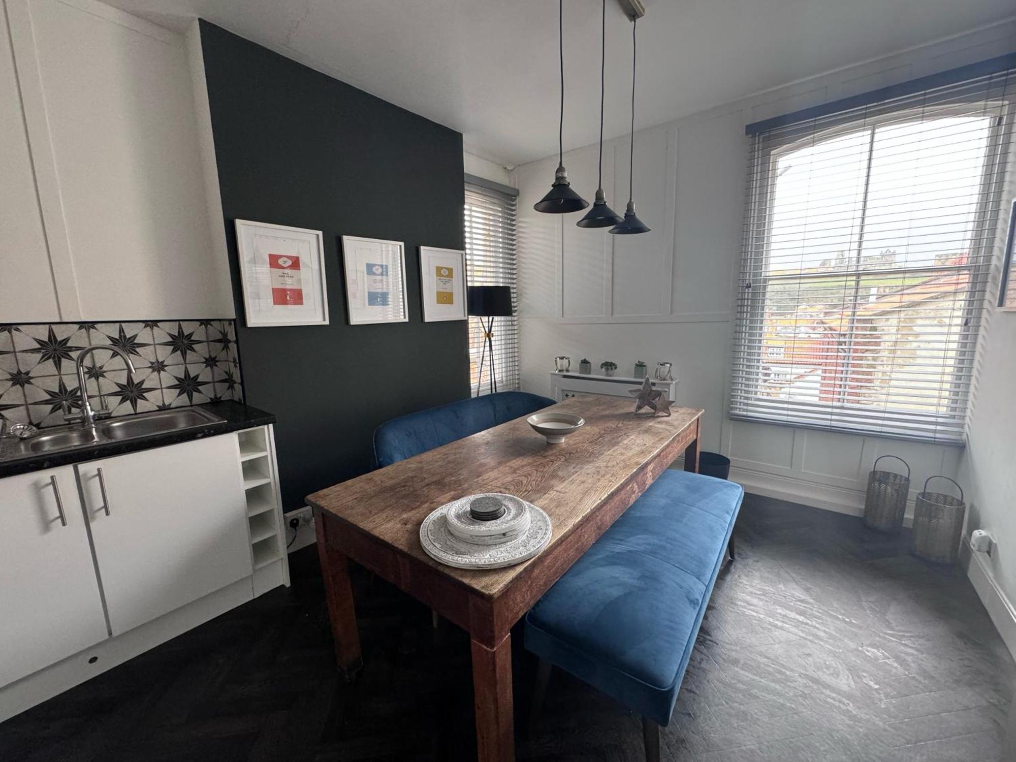 Apartment Botanicals Town House